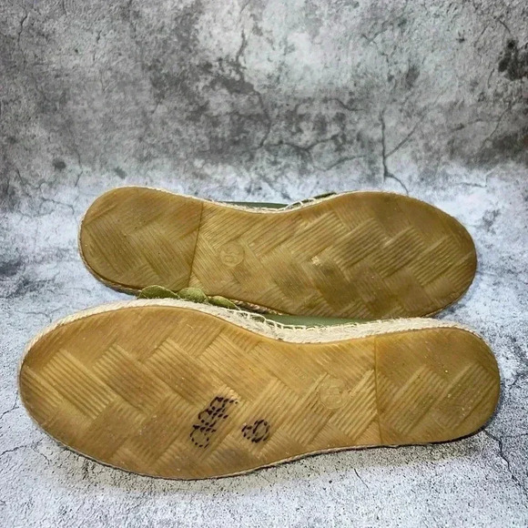 R2-6-3. A/ANTHROPOLOGIE ALEXANDER RUFFLE ESPADRILLE  FLATS SIZE WMNS EU 36 US 6 - Picture 8 of 8